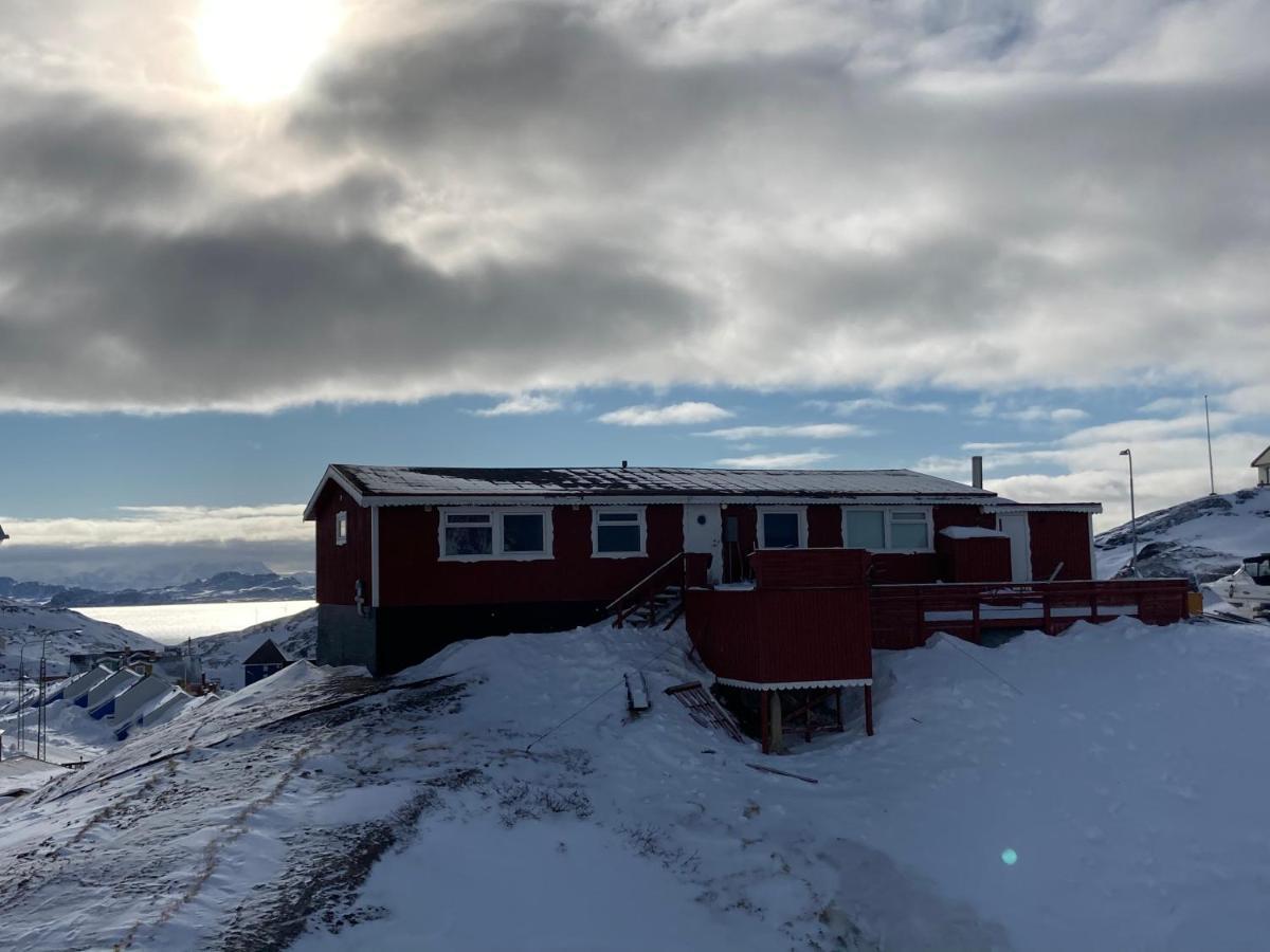 Isi4U Hostel Sisimiut Exterior foto