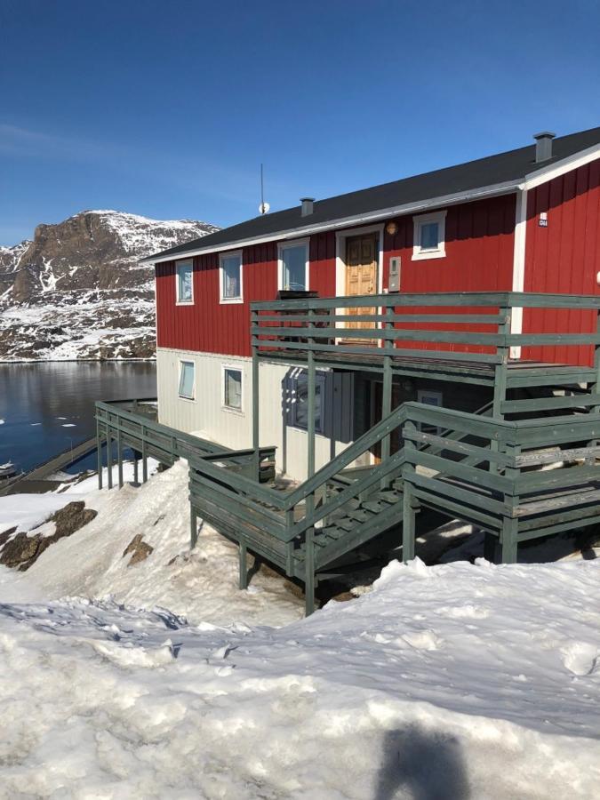 Isi4U Hostel Sisimiut Exterior foto